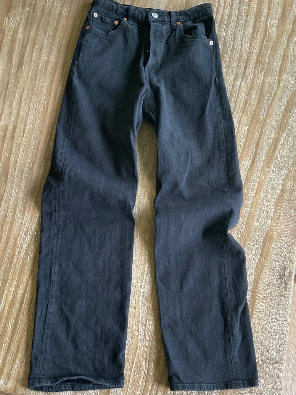 Women’s Levi high-waisted straight-leg black denim jeans